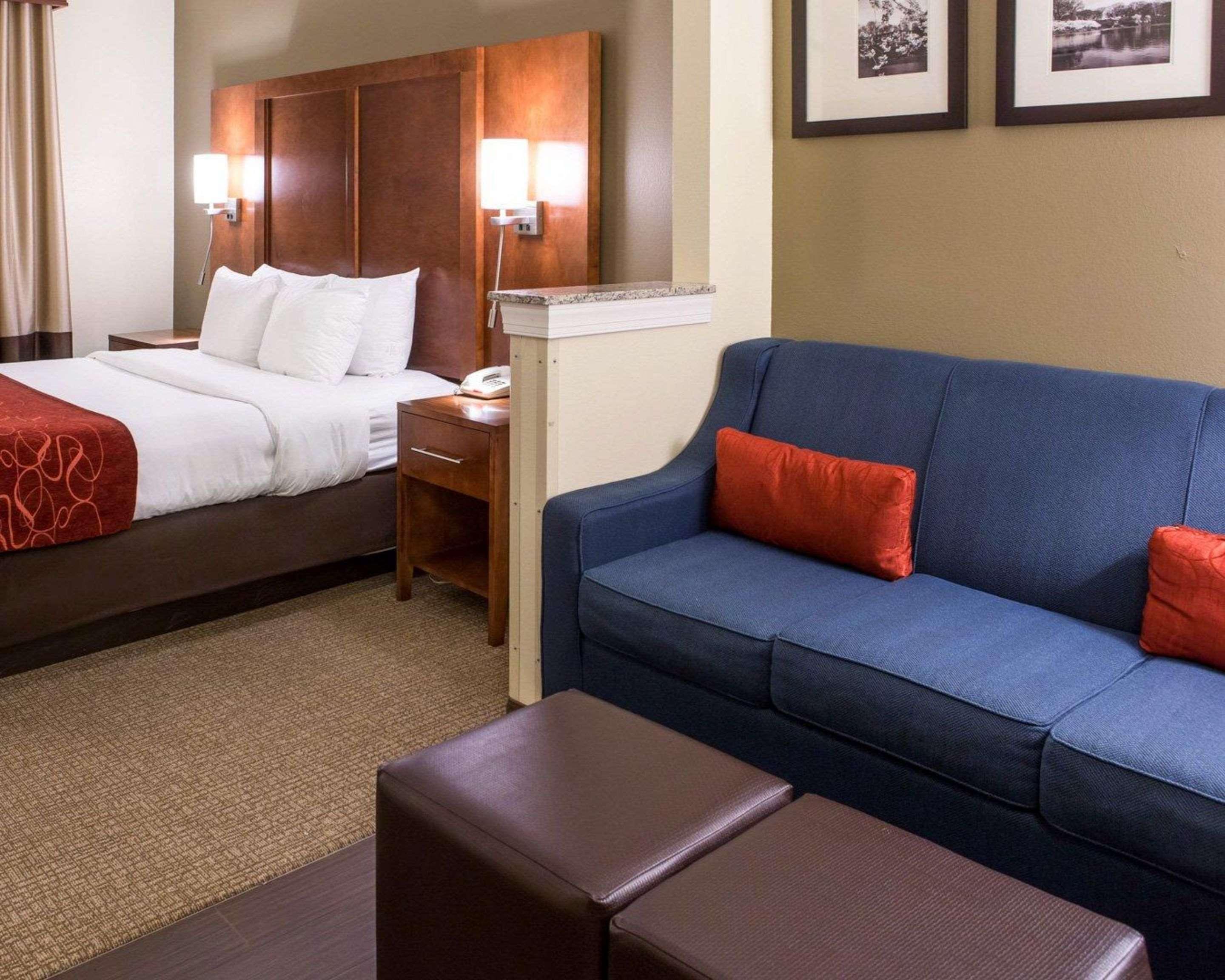 คอมฟอร์ต สวีท นวร์ก - แฮริสัน Hotel นูวาร์ก ภายนอก รูปภาพ