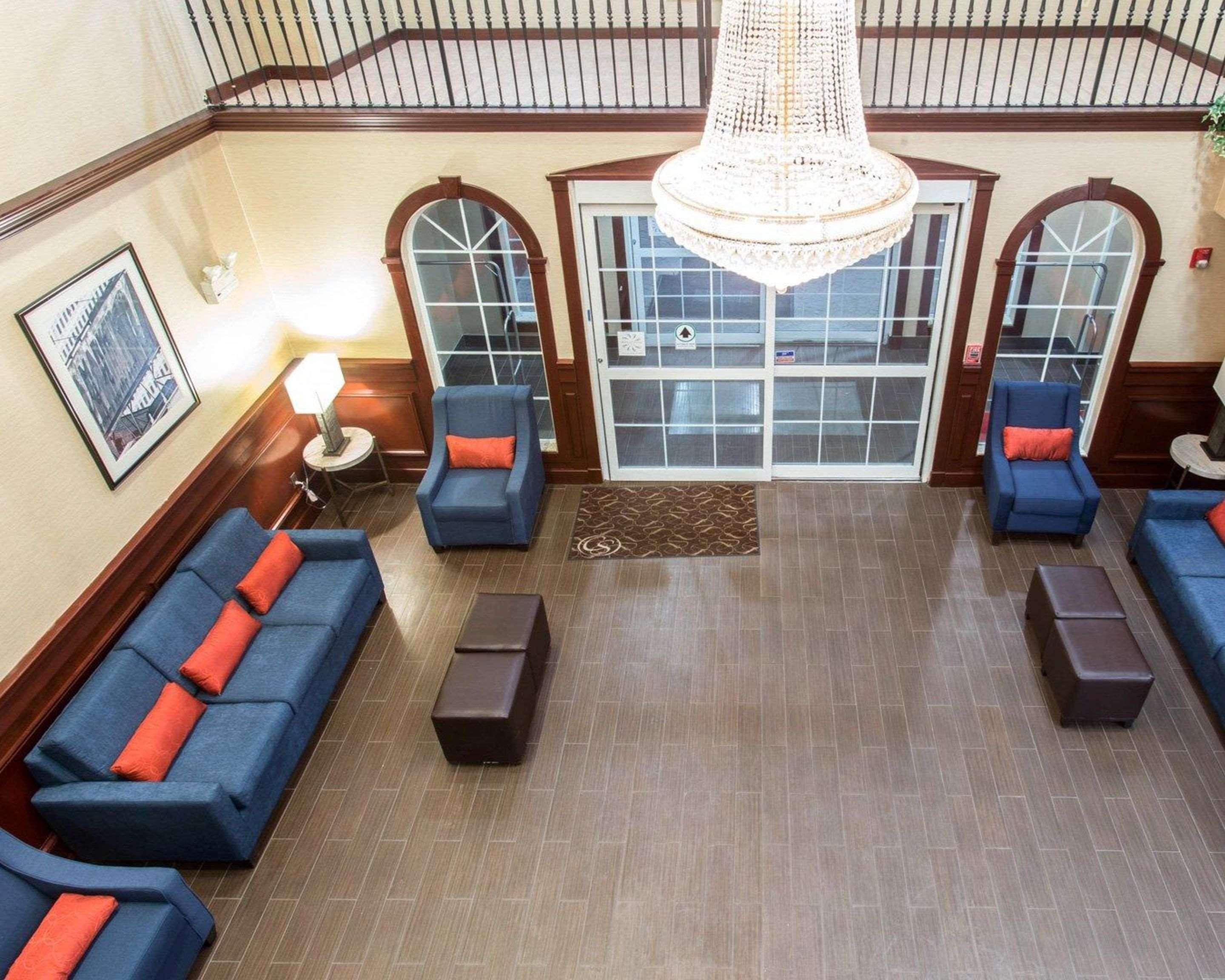 คอมฟอร์ต สวีท นวร์ก - แฮริสัน Hotel นูวาร์ก ภายนอก รูปภาพ