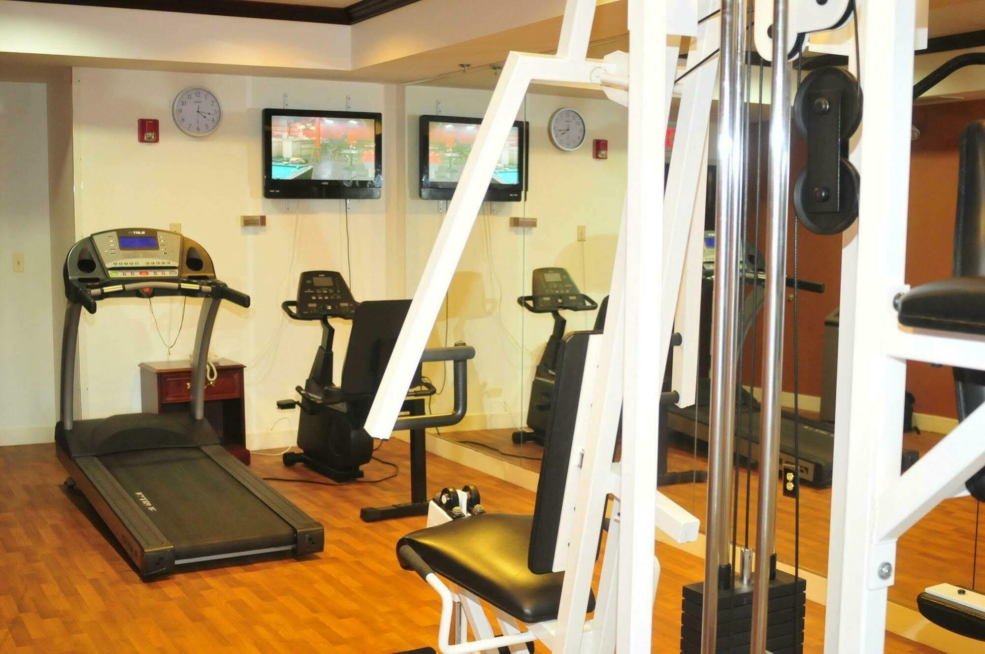 คอมฟอร์ต สวีท นวร์ก - แฮริสัน Hotel นูวาร์ก ภายนอก รูปภาพ