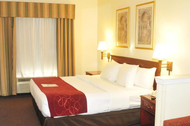 คอมฟอร์ต สวีท นวร์ก - แฮริสัน Hotel นูวาร์ก ภายนอก รูปภาพ